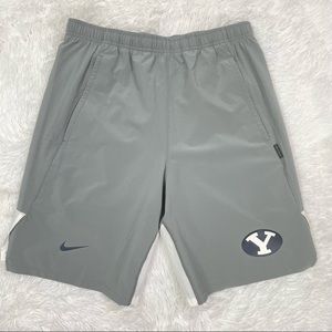 New Nike BYU Cougars On-Field Flex Training Dri-Fit Shorts AR7050-099 Sz Small